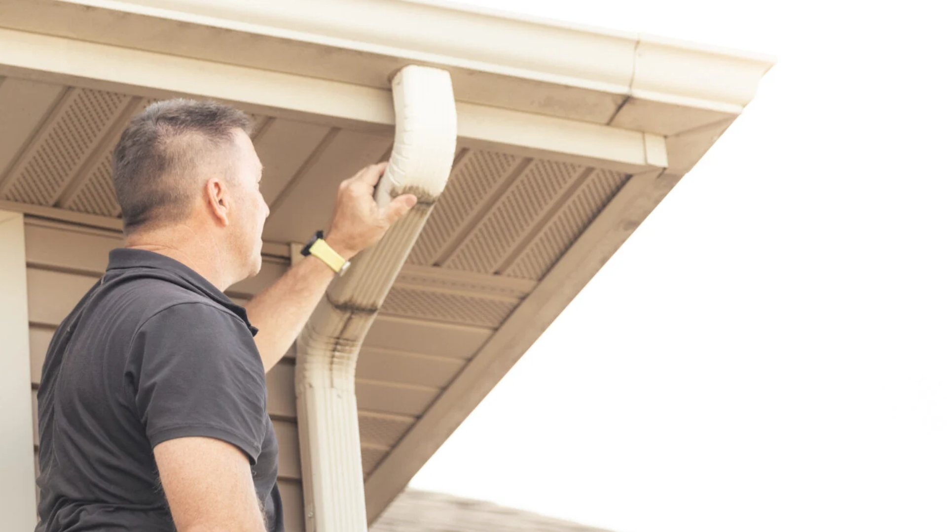 elite roofing gutters